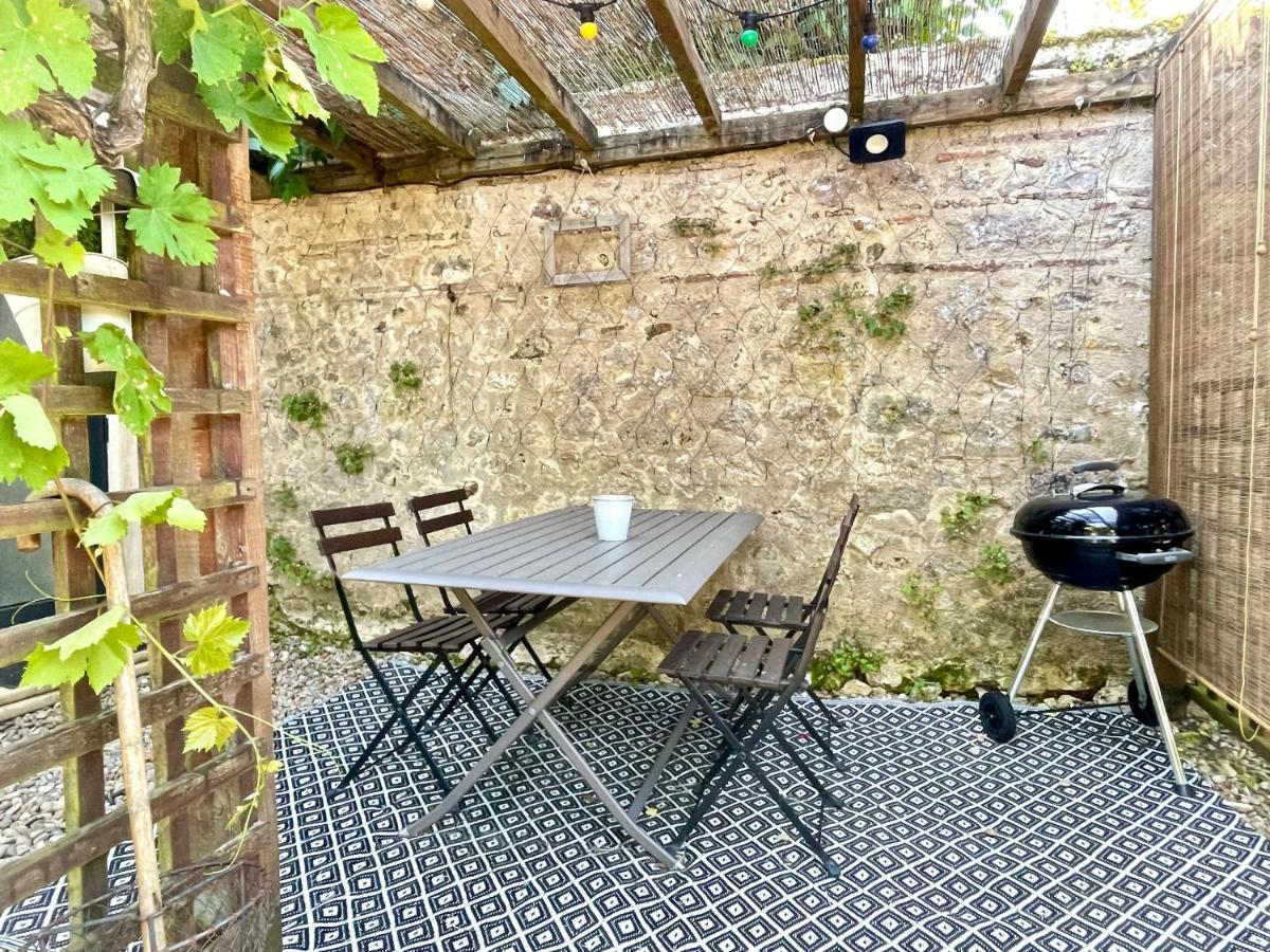 Les Régniers - 1 gîte x4 à 6 et 1 gîte x8 - à réserver ensemble ou séparément Eynesse Esterno foto