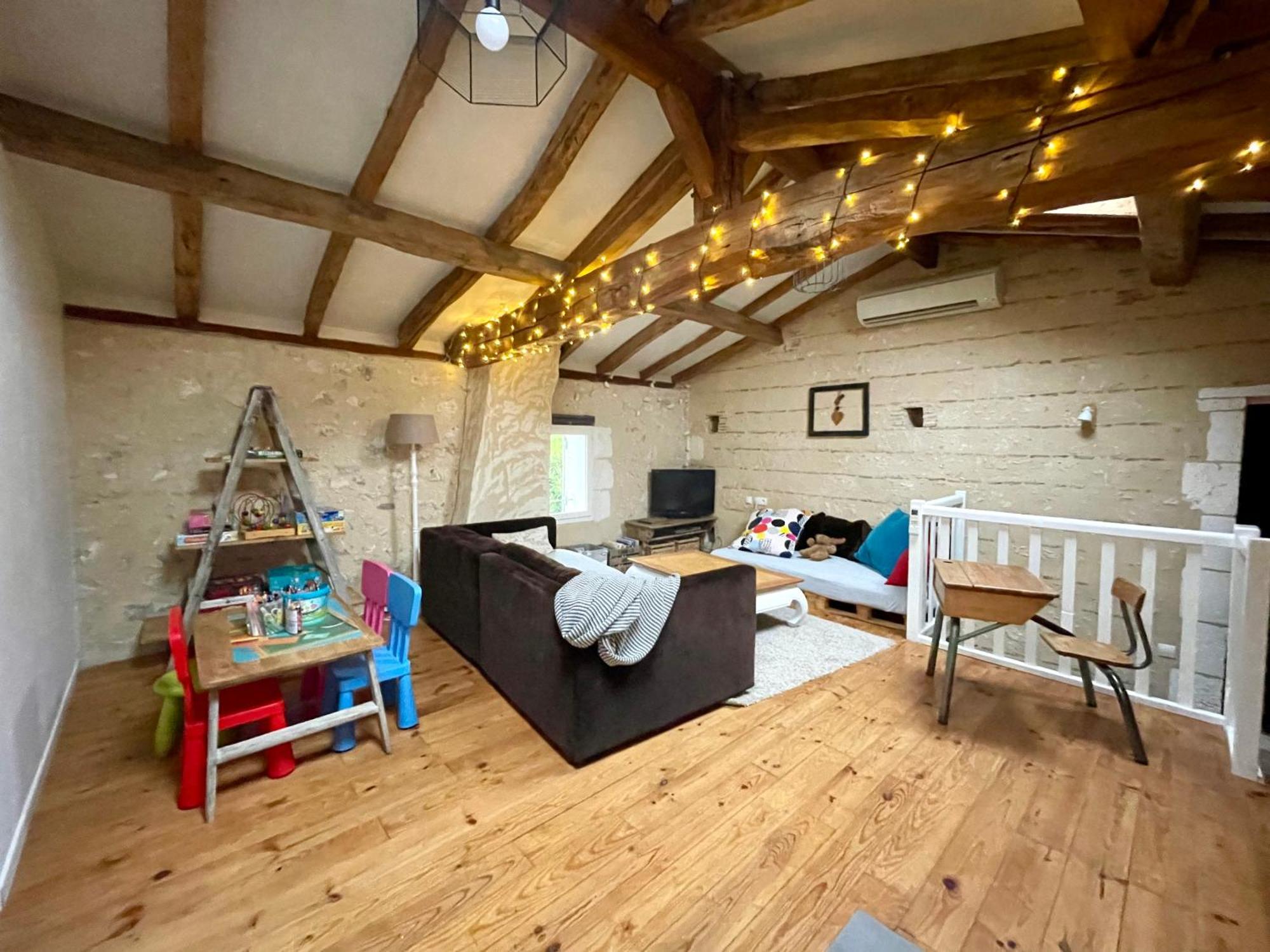 Les Régniers - 1 gîte x4 à 6 et 1 gîte x8 - à réserver ensemble ou séparément Eynesse Esterno foto
