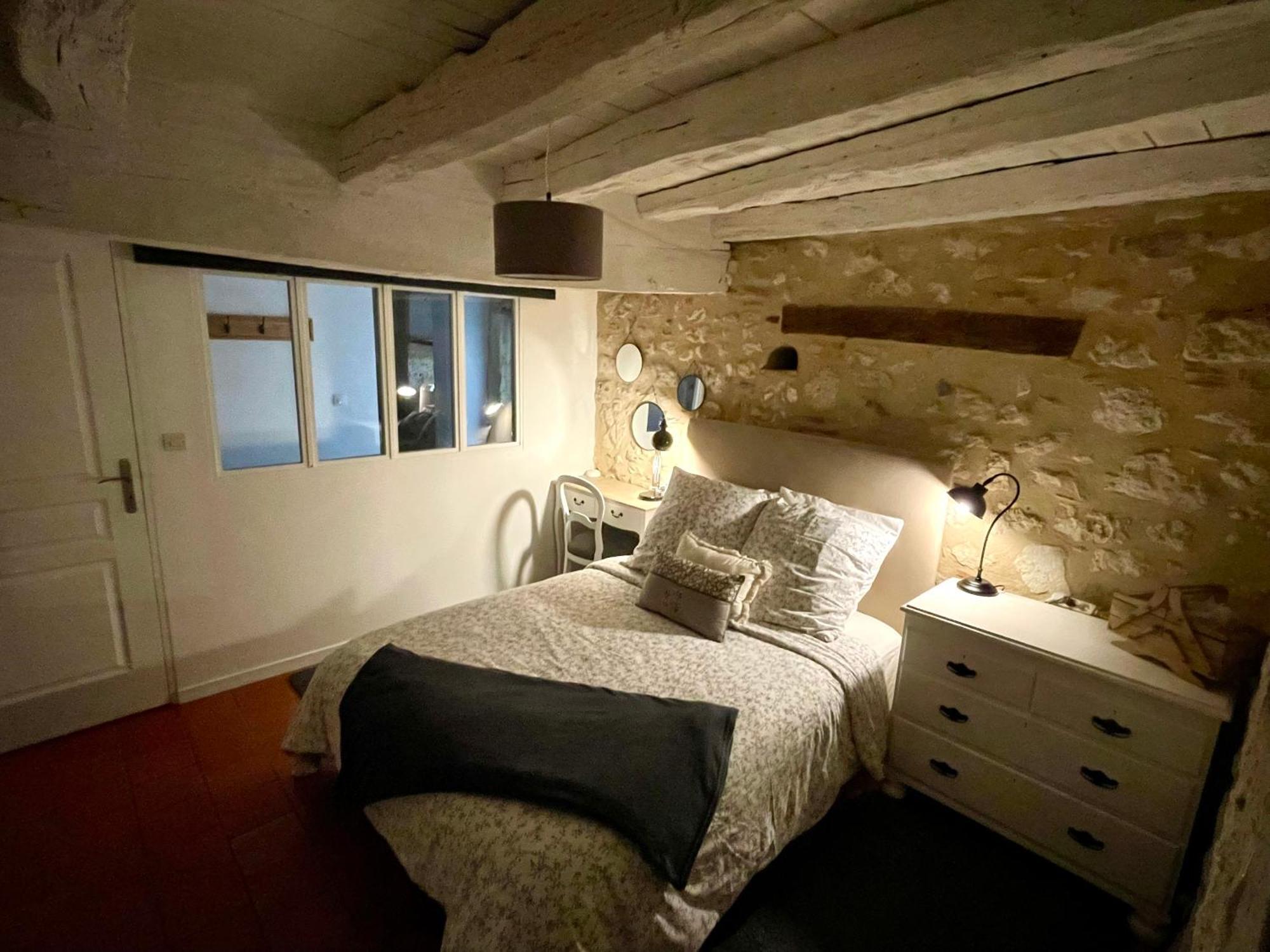 Les Régniers - 1 gîte x4 à 6 et 1 gîte x8 - à réserver ensemble ou séparément Eynesse Esterno foto